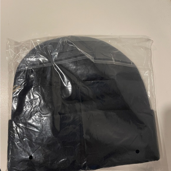 Bird word toque arcteryx - Picture 2 of 2